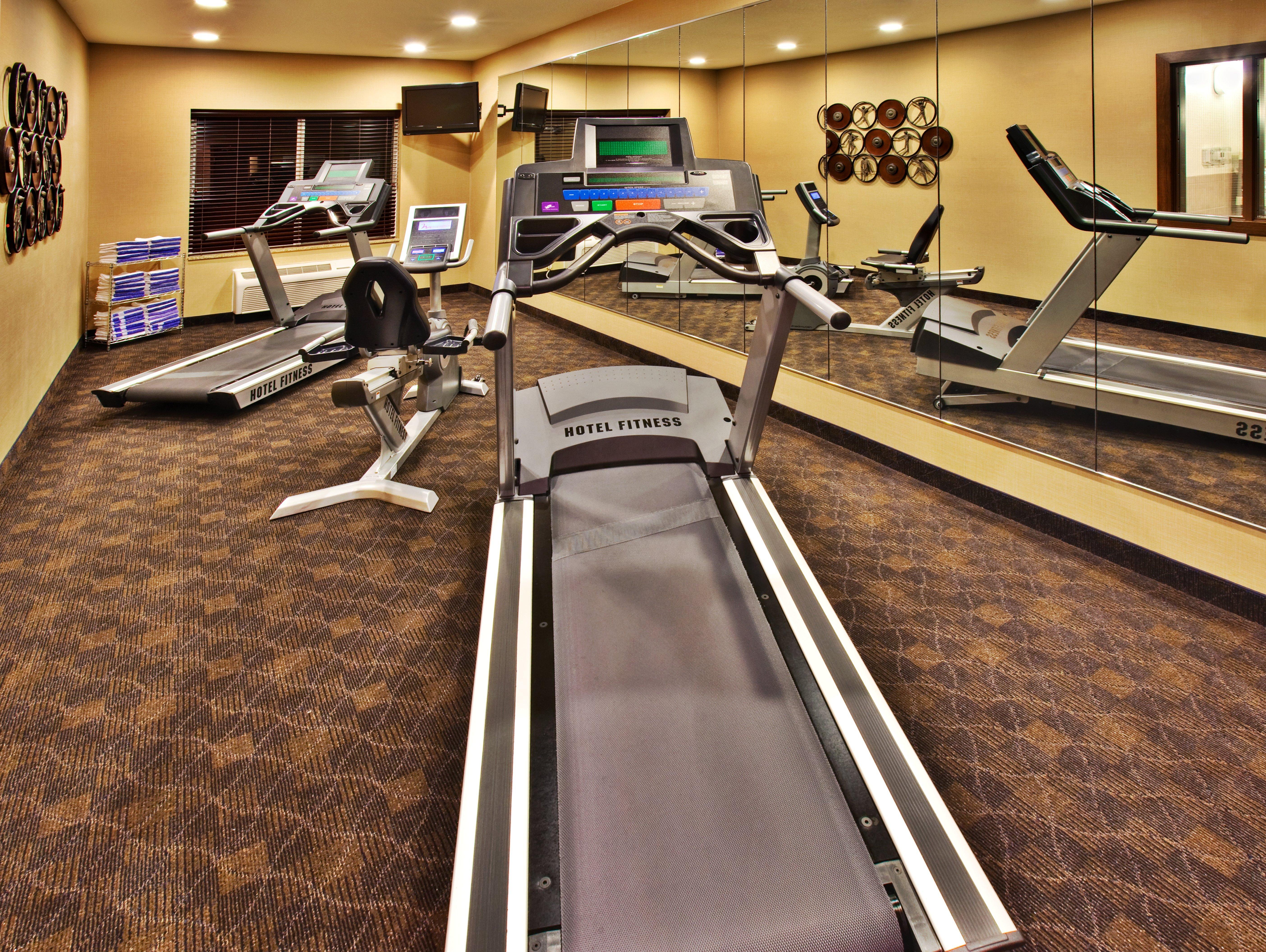 Holiday Inn Express Hotel & Suites - Dubuque West By Ihg Ngoại thất bức ảnh