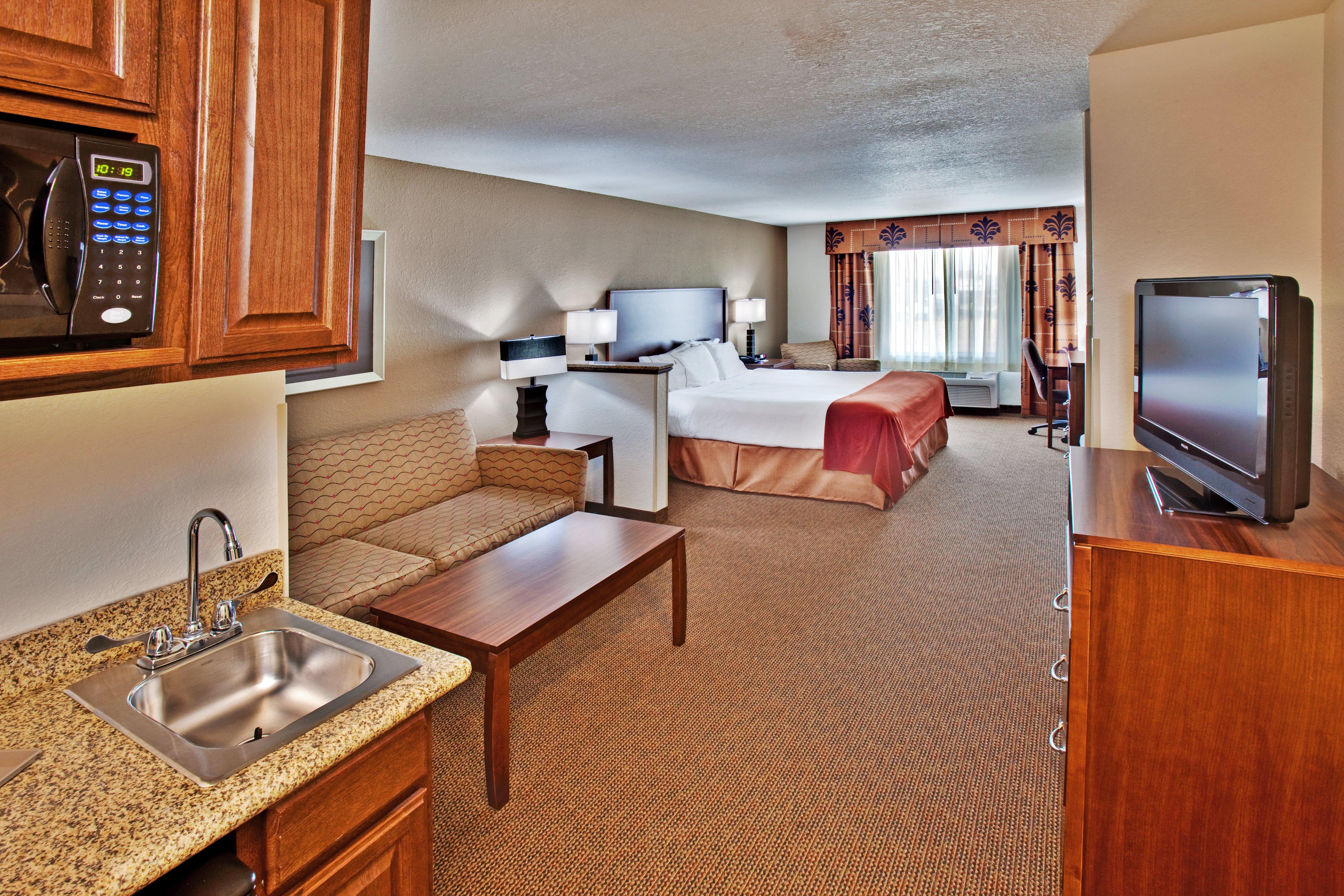 Holiday Inn Express Hotel & Suites - Dubuque West By Ihg Ngoại thất bức ảnh